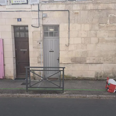 Vue Panoramique Sur Le Vieux *
